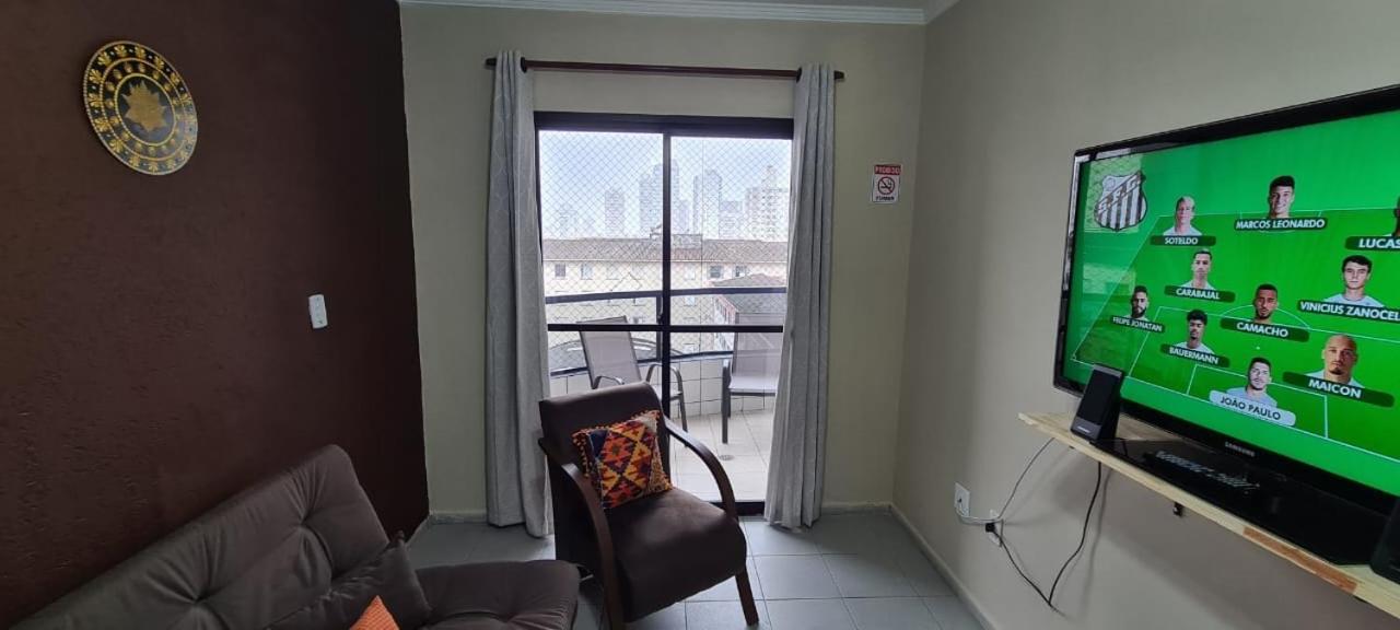 Apartamento Com 2 Quartos, Wi-fi, 100m Da E Vaga De Garagem Coberta Praia Grande (Santos)