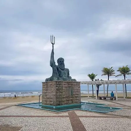Apartamento Com 2 Quartos, Wi-Fi, 100M Da Praia E Vaga De Garagem Coberta Praia Grande  Exterior foto