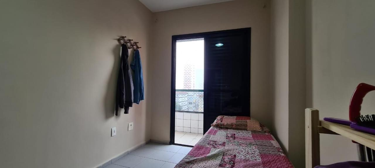 Apartment Com 2 Quartos, Wi-fi, 100m Da E Vaga De Garagem Coberta Praia Grande (Santos)