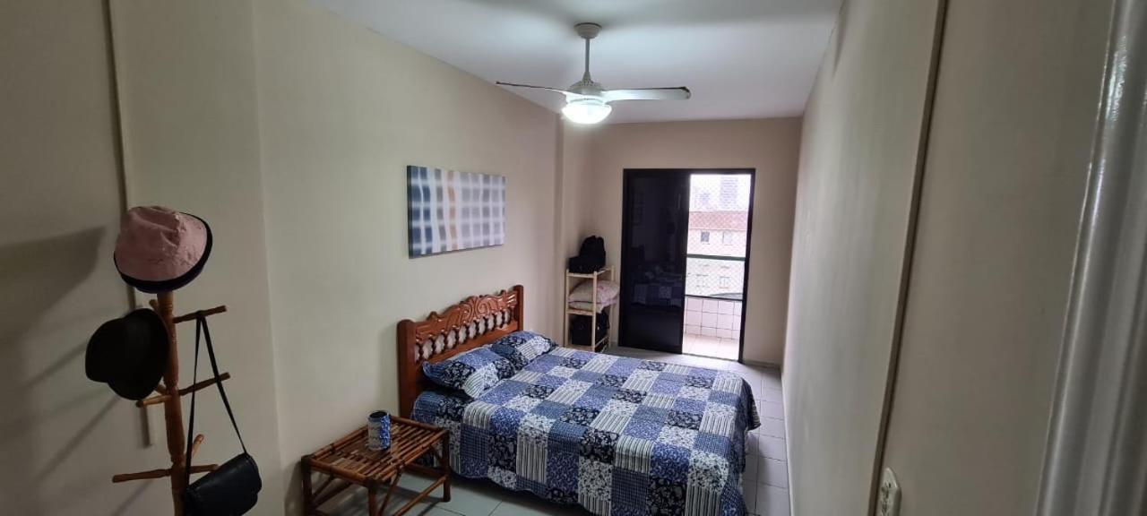 Com 2 Quartos, Wi-fi, 100m Da E Vaga De Garagem Coberta Apartment *