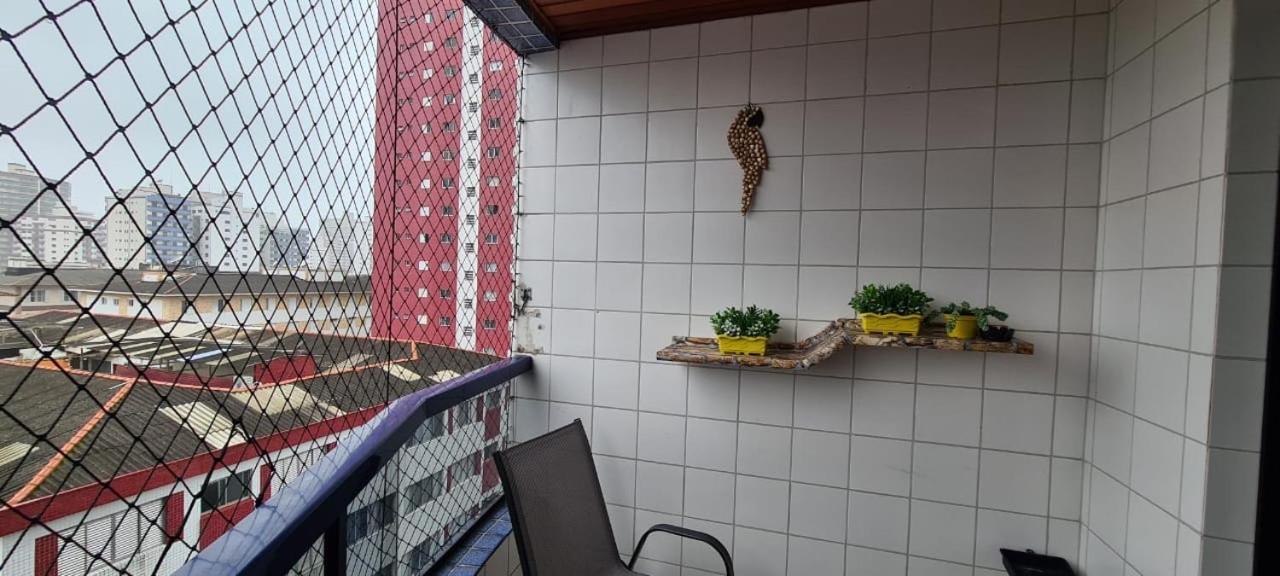 Com 2 Quartos, Wi-fi, 100m Da E Vaga De Garagem Coberta * Praia Grande (Santos)