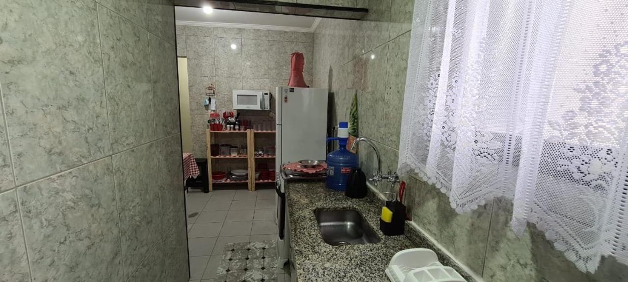 Com 2 Quartos, Wi-fi, 100m Da E Vaga De Garagem Coberta Apartment Praia Grande (Santos)